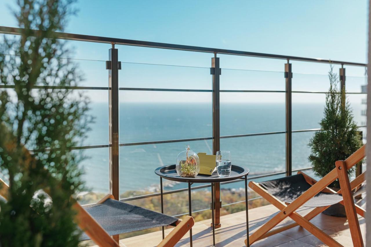 Sea & Sky Apartments Odessa Eksteriør bilde