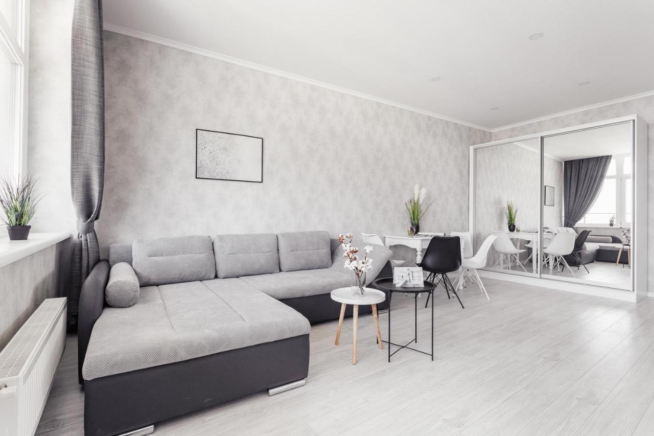 Sea & Sky Apartments Odessa Eksteriør bilde