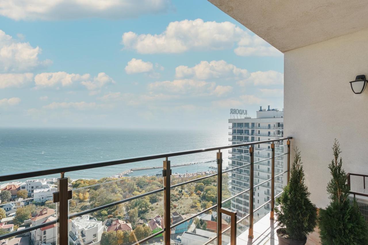 Sea & Sky Apartments Odessa Eksteriør bilde